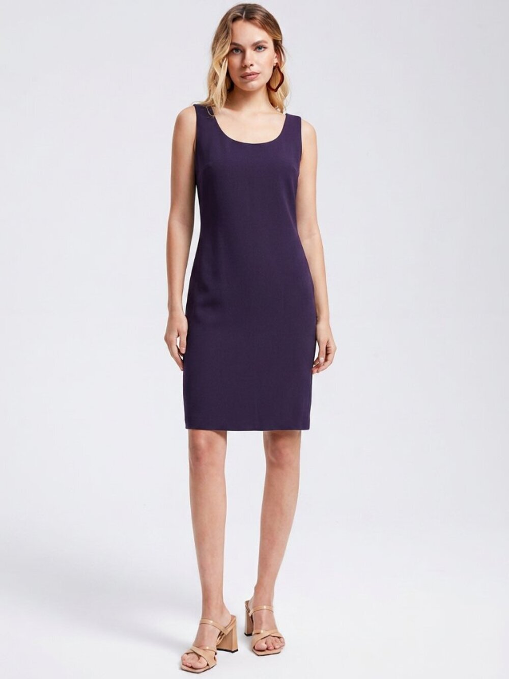 NWT Emmelle Blackberry Dark Purple Sleeveless Career Shift Dress